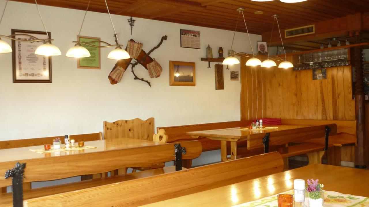 Gastehaus Raab Lägenhet Albrechtshohe Exteriör bild
